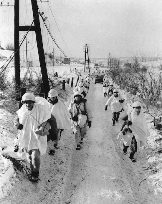 16 janvier 1945 Fantassins du 2e bataillon 1ere division USA